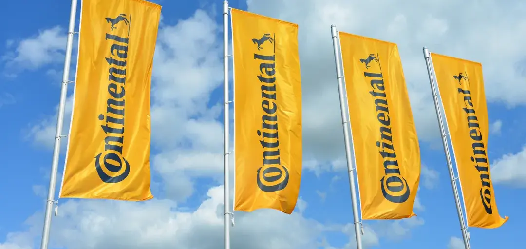 exterior promotional flag banners