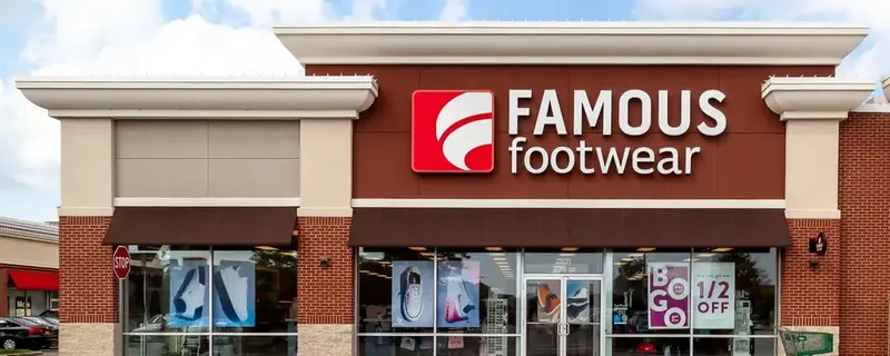 custom attractive storefront signage