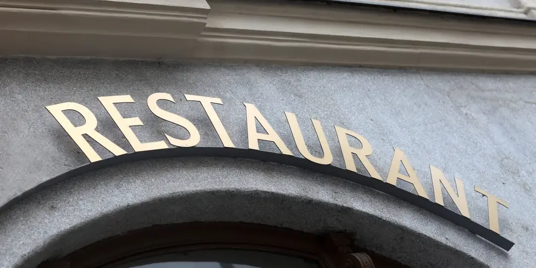 custom outdoor metal signs